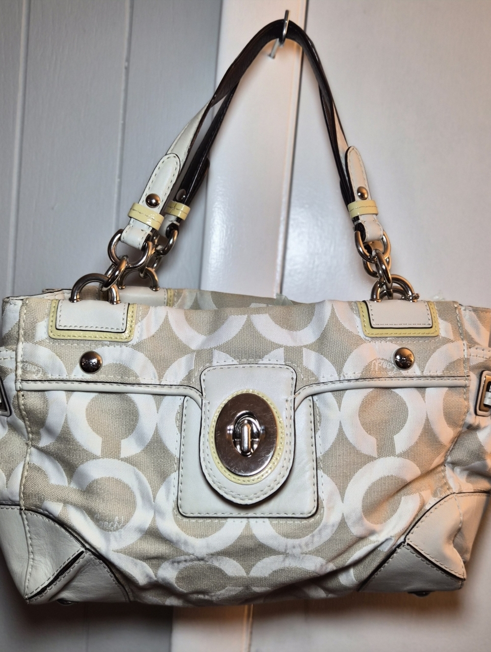 Coach Peyton Op Art Carryall Satchel Bag Tote 14515 – Ivory/White